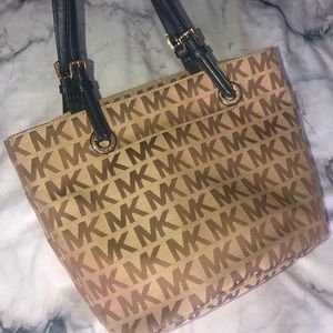 Michael Kors Signature Monogram Tote